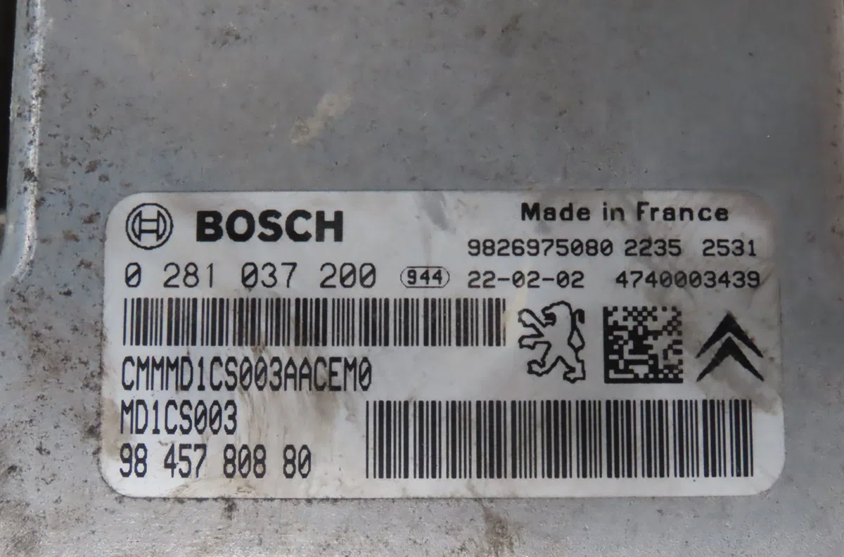 Calculateur moteur Peugeot 2008 II (UD_, US_, UY_, UK_) 1.5 bluehdi 110 (udyhsk) (2021) occasion — photo 2