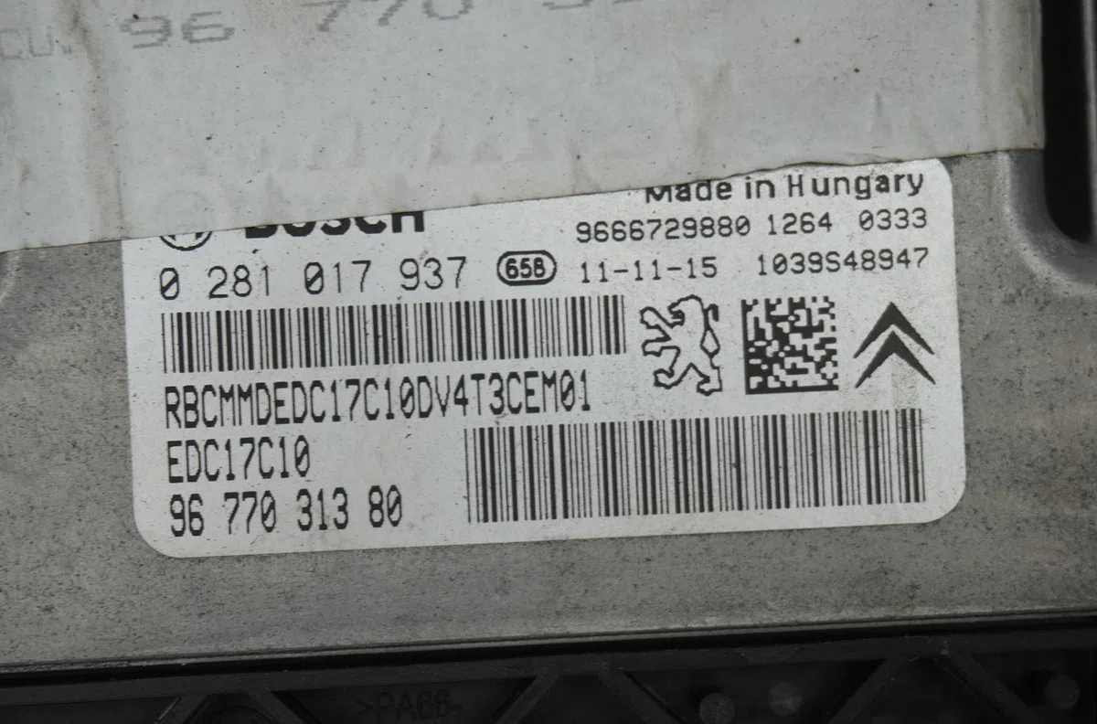 Calculateur moteur Peugeot 206 (2L_, 2M_) 1.4 hdi eco 70 (2009-2013) 5 portes occasion