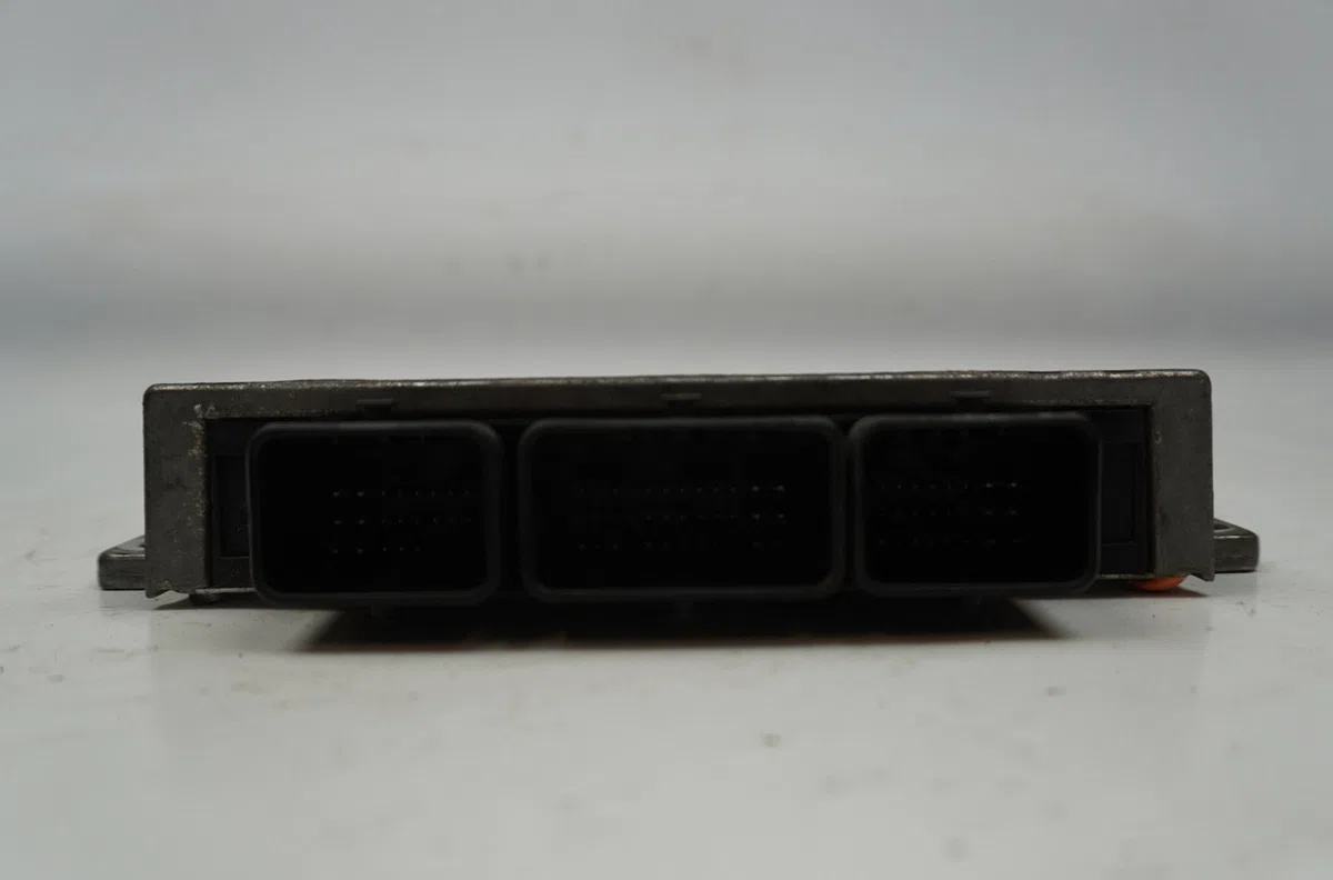 Calculateur moteur Peugeot 206 SW (2E-K) 1.4 (2002-2007) occasion — photo 2