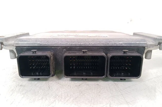 Calculateur moteur Peugeot 206 SW (2E-K) 2.0 hdi (2002-2007) occasion — photo 2