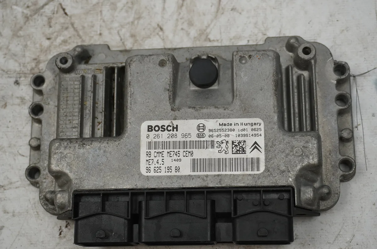 Calculateur moteur Peugeot 207-207 (WA_, WC_) 1.6 16v (2006-2013) occasion