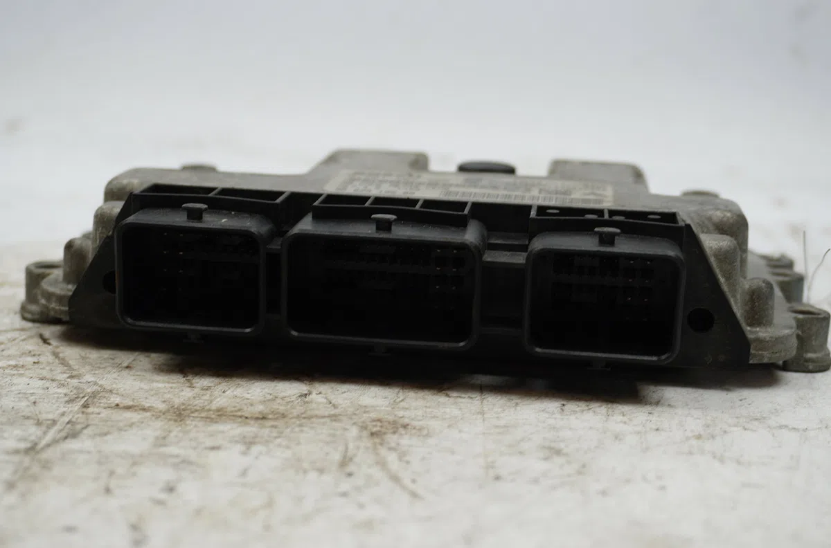Calculateur moteur Peugeot 207-207 (WA_, WC_) 1.6 16v (2006-2013) occasion — photo 2