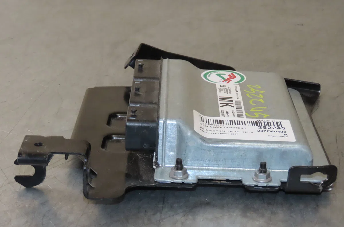 Calculateur moteur Peugeot 207-207 (WA_, WC_) 1.6 16v (2006-2013) occasion — photo 3