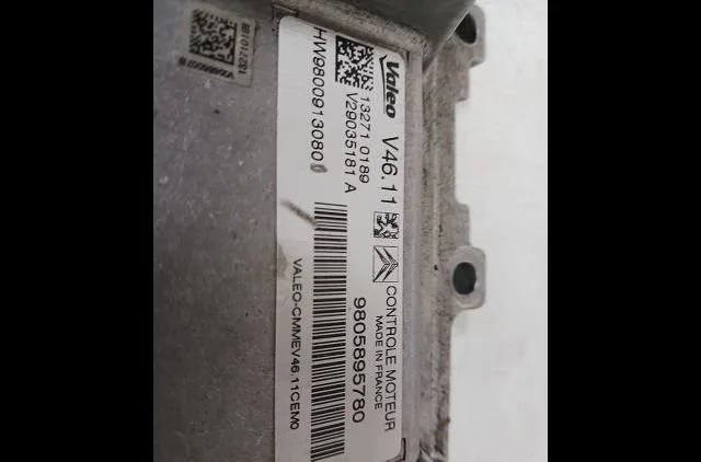 Calculateur moteur Peugeot 208 I (CA_, CC_) 1.0 (2012) occasion