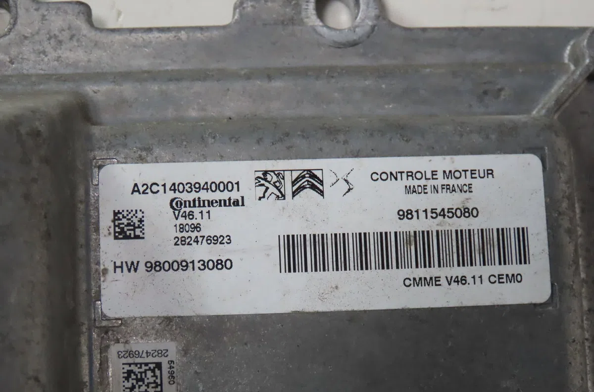 Calculateur moteur Peugeot 208 I (CA_, CC_) 1.2 vti 68 - puretech 68 (2016) 5 portes occasion — photo 2