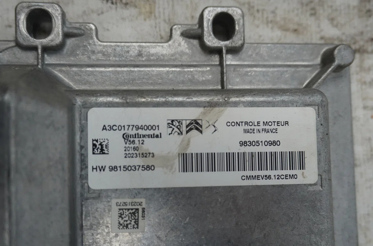 Calculateur moteur Peugeot 208 II (UB_, UP_, UW_, UJ_) 1.2 puretech 75 (2019) occasion