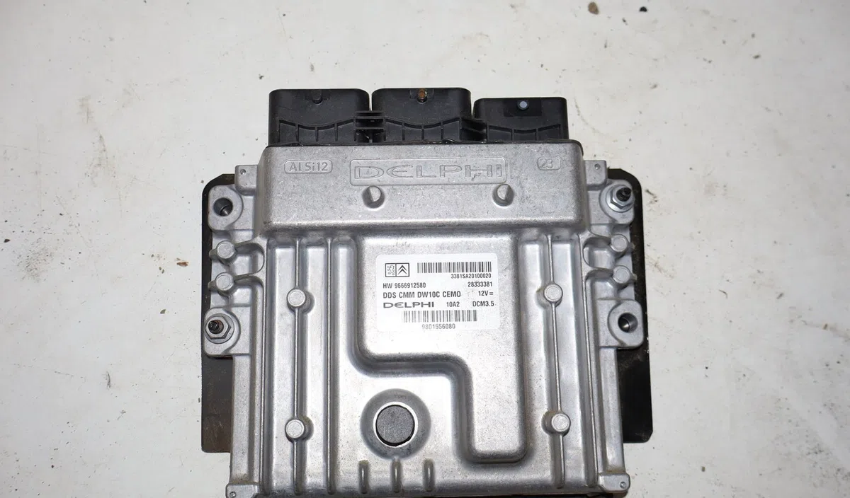 Calculateur moteur Peugeot 3008 Monospace (0U_) 2.0 hdi 150 - bluehdi 150 (2009-2016) 5 portes occasion — photo 2