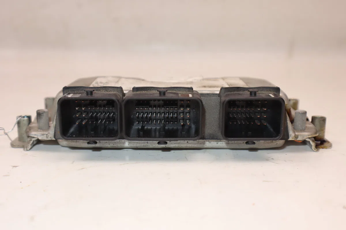 Calculateur moteur Peugeot 307 (3A-C) 1.6 16v (2000-2007) 5 portes occasion — photo 2