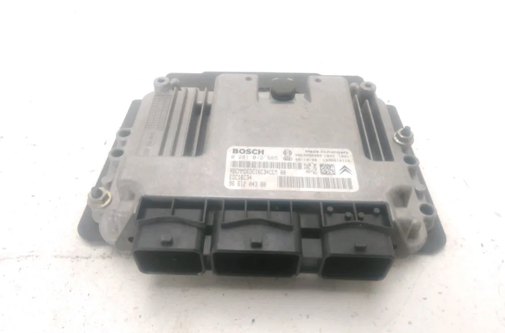 Calculateur moteur Peugeot 307 (3A-C) 1.6 hdi 110 (2004-2009) 5 portes occasion