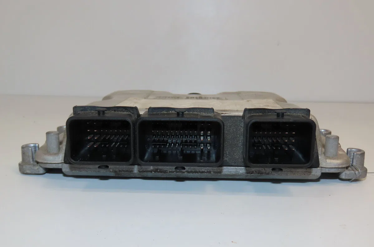Calculateur moteur Peugeot 307 (3A-C) 2.0 hdi 90 (2000-2007) 5 portes occasion — photo 3