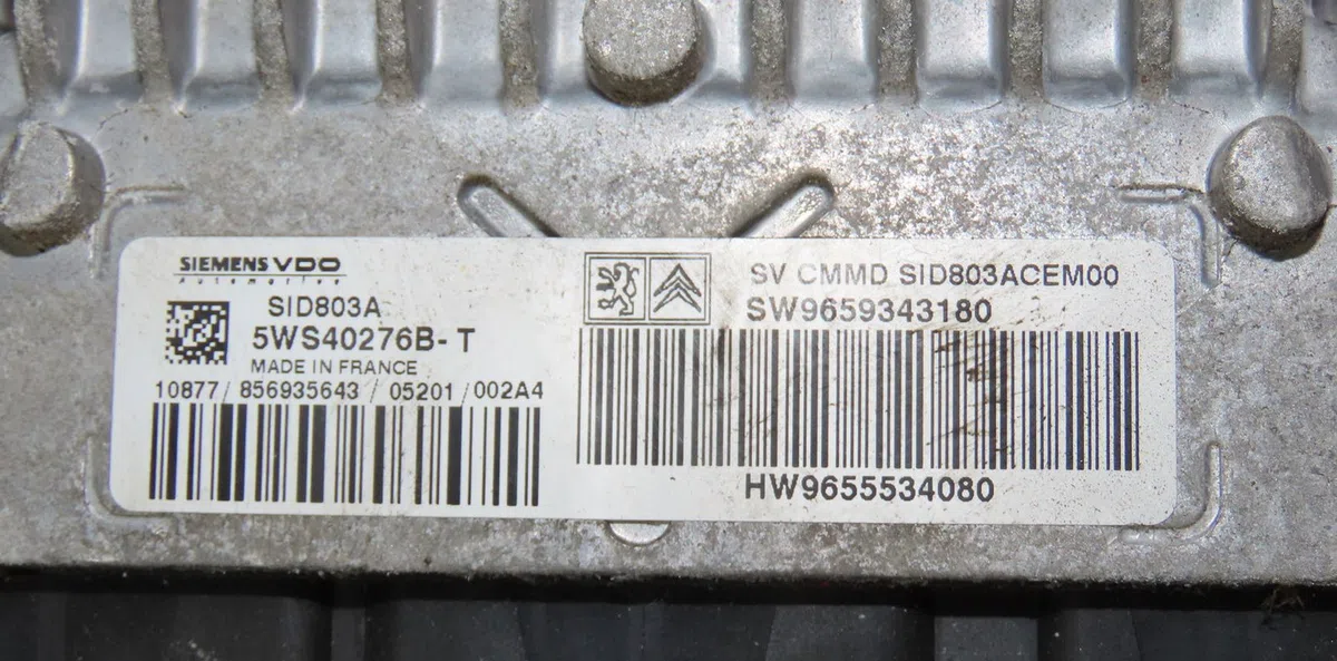 Calculateur moteur Peugeot 307 CC (3B) 2.0 hdi 135 (2005-2009) occasion — photo 2