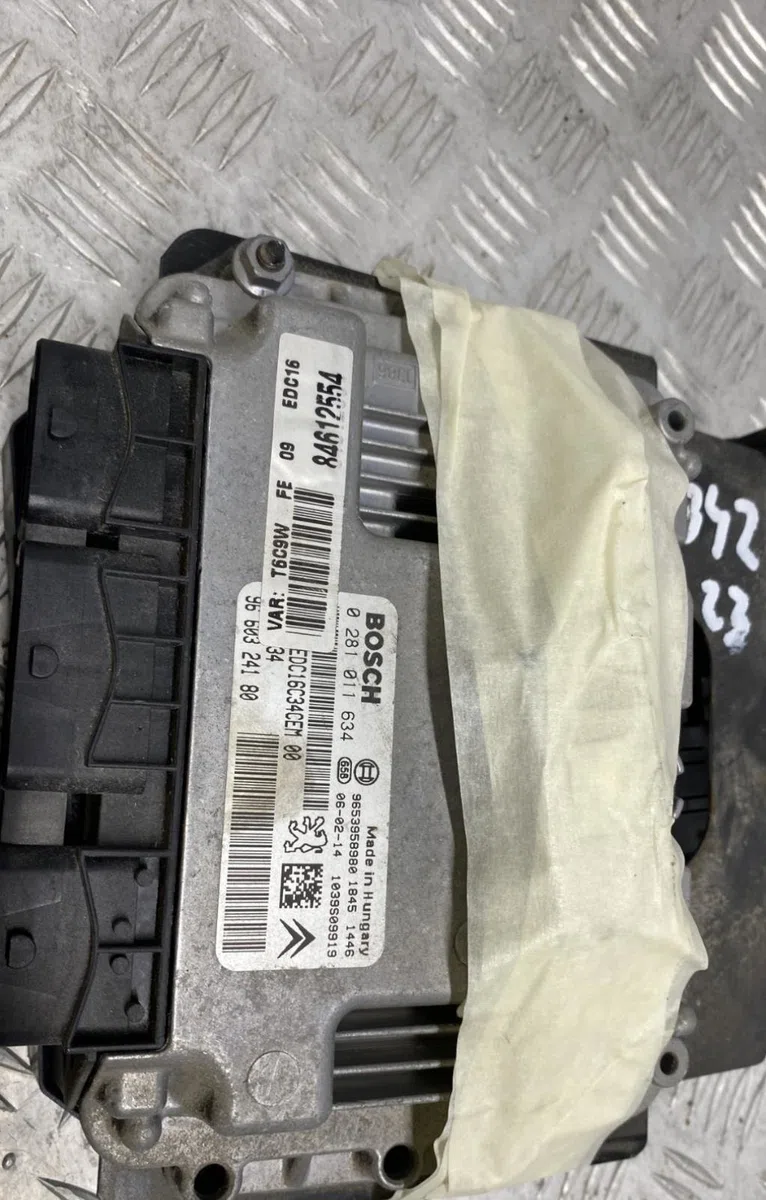 Calculateur moteur PEUGEOT 307 PHASE 2 BREAK occasion