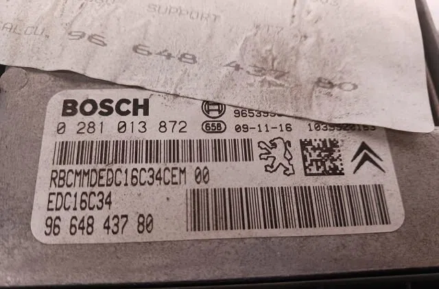 Calculateur moteur Peugeot 308 I (4A_, 4C_) 1.6 hdi (2007-2014) 5 portes occasion