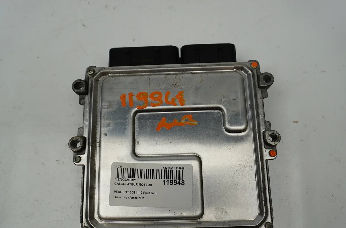 Calculateur moteur Peugeot 308 II (LB_, LP_, LW_, LH_, L3_) 1.2 thp 110 (2013-2021) occasion