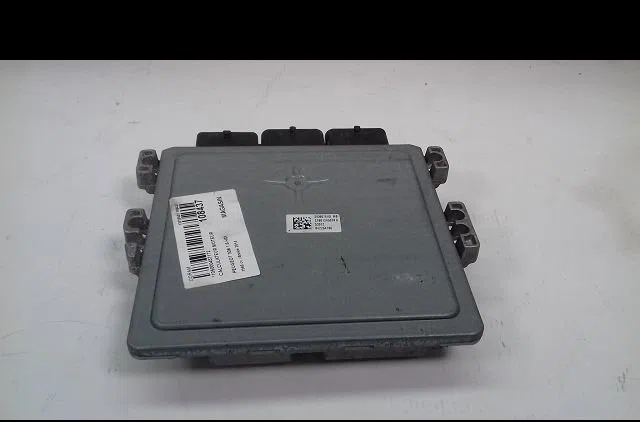 Calculateur moteur Peugeot 308 II (LB_, LP_, LW_, LH_, L3_) 1.6 hdi - bluehdi 115 (2013-2021) 5 portes occasion — photo 2