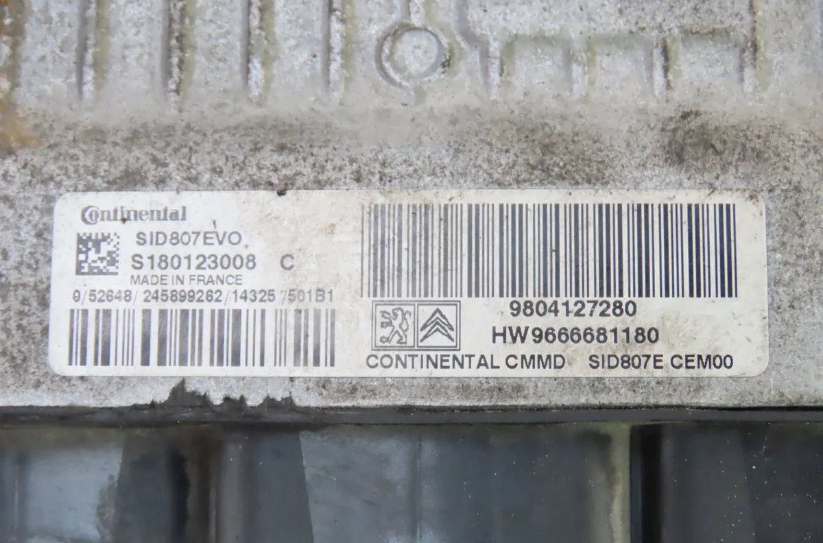 Calculateur moteur Peugeot 308 II (LB_, LP_, LW_, LH_, L3_) 1.6 hdi - bluehdi 115 (2013-2021) 5 portes occasion — photo 3