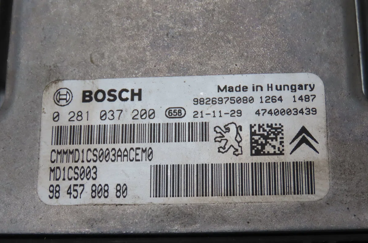 Calculateur moteur Peugeot 308 III (FB_, FH_, FP_, F3_) Bluehdi 130 (fbyhzl, fbyhzt) (2021) occasion — photo 2