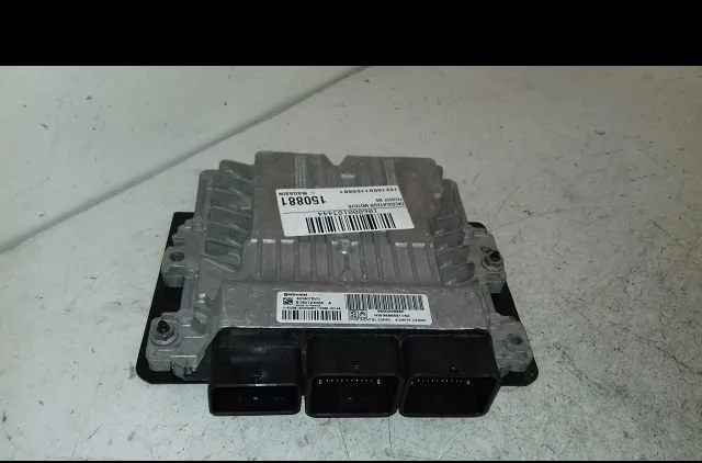 Calculateur moteur PEUGEOT 308 occasion