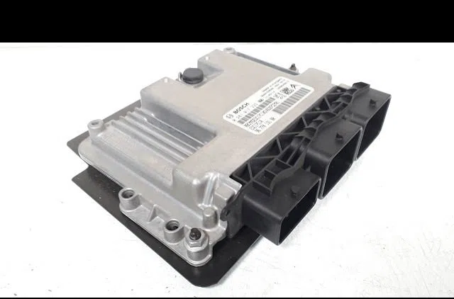 Calculateur moteur Peugeot 308 SW I (4E_, 4H_) 1.6 hdi (2009-2014) occasion — photo 2