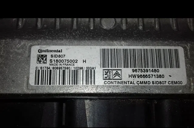 Calculateur moteur Peugeot 308 SW I (4E_, 4H_) 1.6 hdi (2009-2014) occasion — photo 3