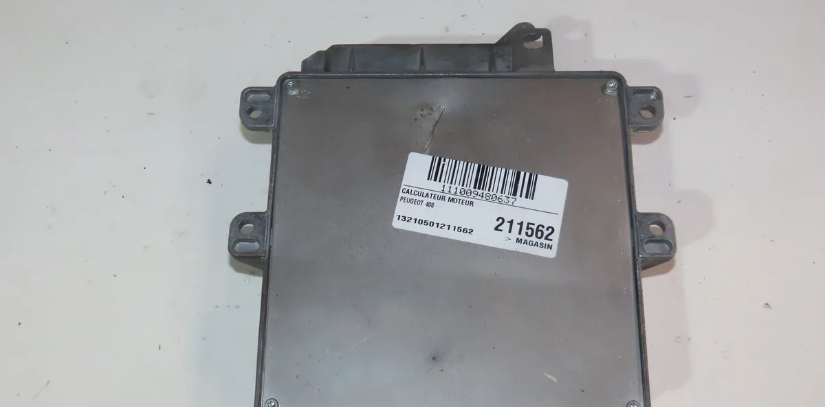 Calculateur moteur Peugeot 406 (8B) 1.8 bifuel (1999-2003) occasion
