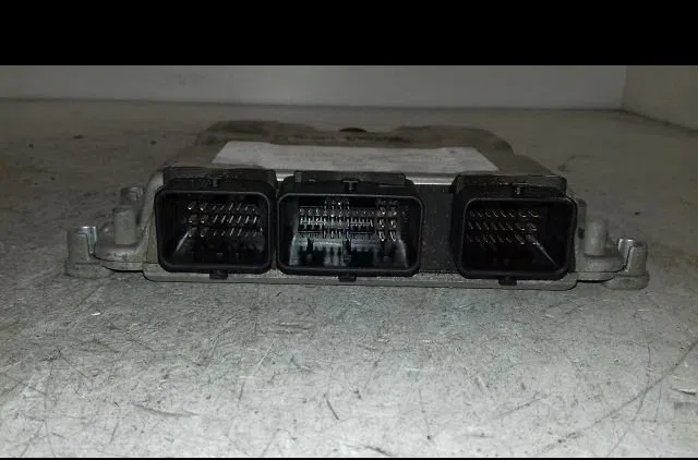 Calculateur moteur Peugeot 406 (8B) 2.0 hdi 110 (1998-2001) 4 portes occasion — photo 3