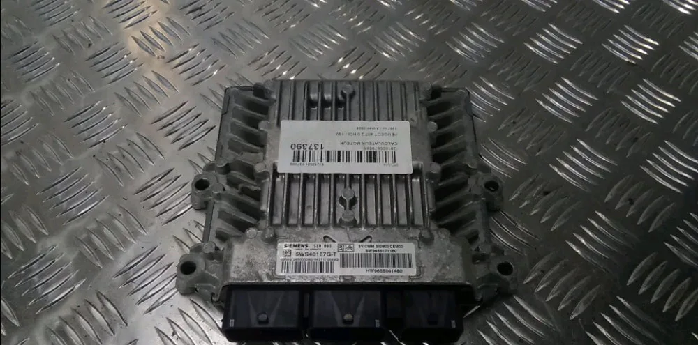 Calculateur moteur Peugeot 407 (6D_) 2.0 hdi 135 (6drhrh, 6drhre, 6drhrg, 6drhrj) (2004-2010) 4 portes occasion