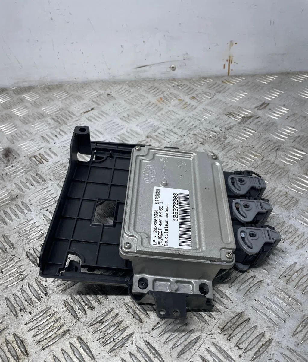 Calculateur moteur PEUGEOT 407 PHASE 1 occasion — photo 2