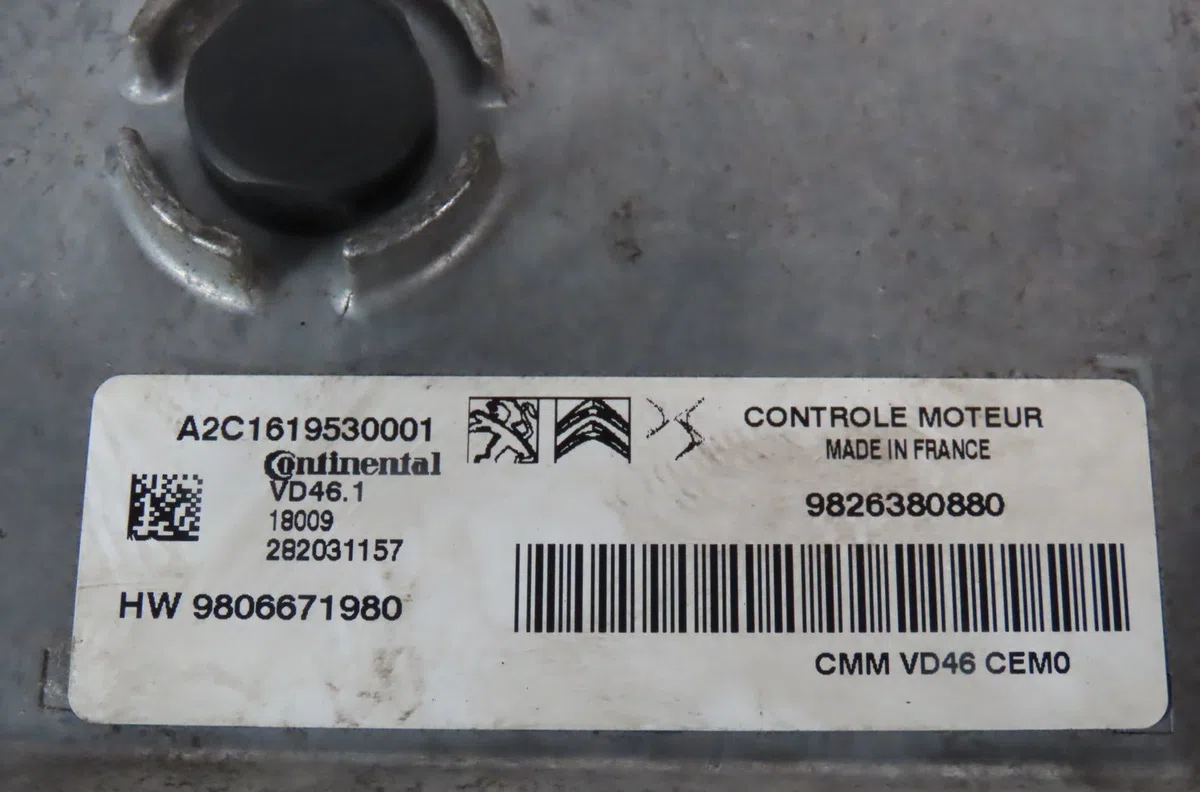 Calculateur moteur Peugeot 5008 II (MC_, MJ_, MR_, M4_) 1.2 (mrhnyh, mrhnyw, mrhnsj, mrhnsu, mrhnsm) (2016) occasion — photo 2