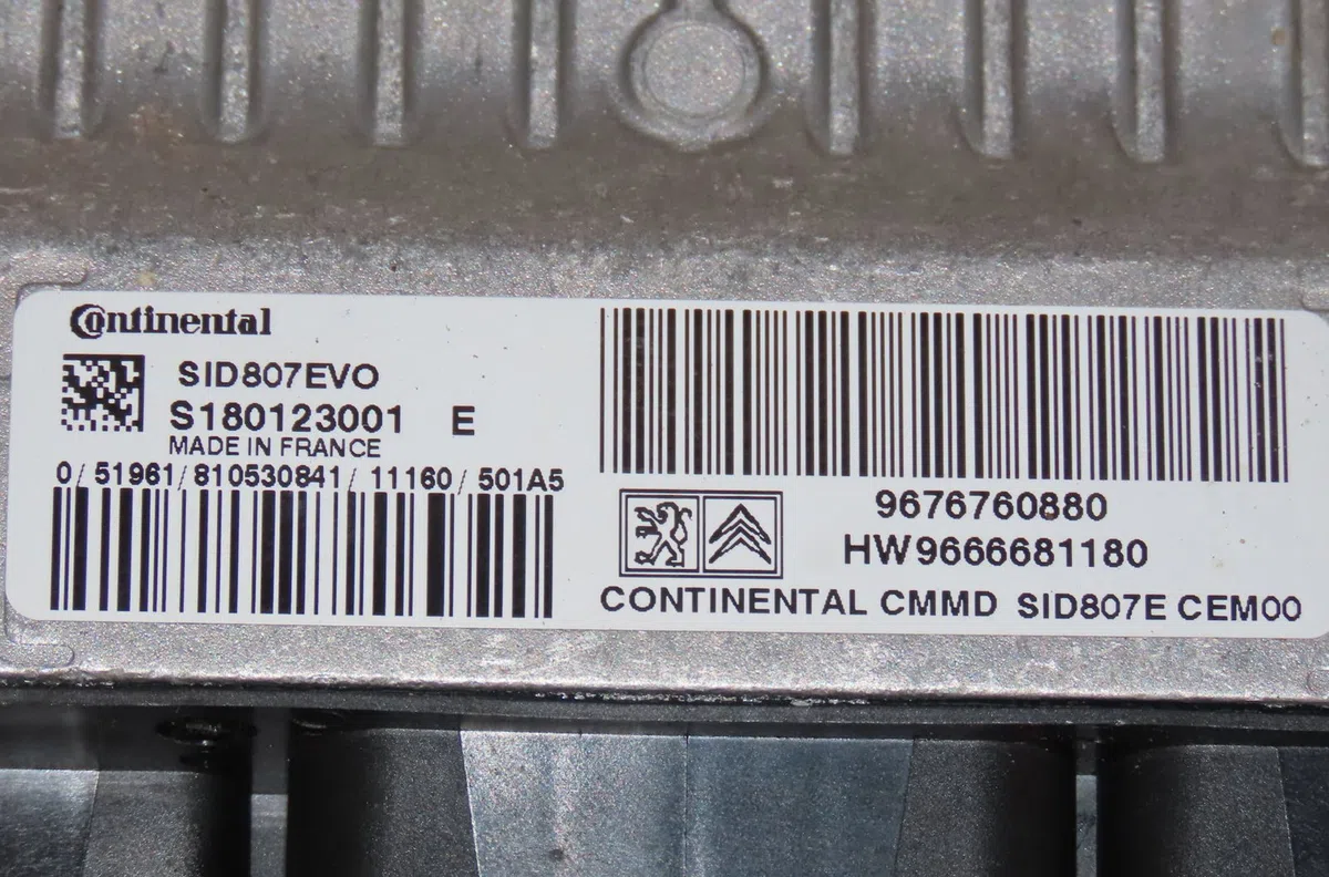Calculateur moteur Peugeot 508 I (8D_) 1.6 hdi (2010-2018) occasion — photo 2