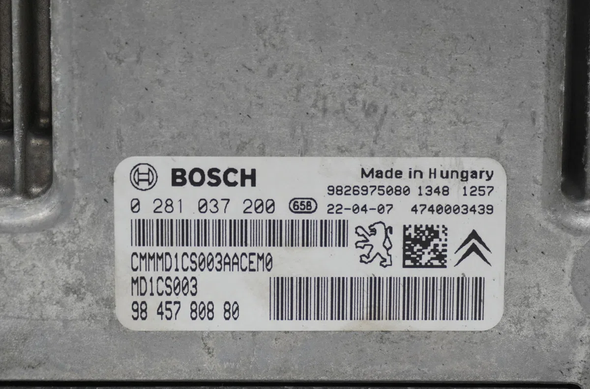 Calculateur moteur Peugeot 508 SW II (FC_, FJ_, F4_) 1.5 bluehdi 130 (2018) occasion — photo 3