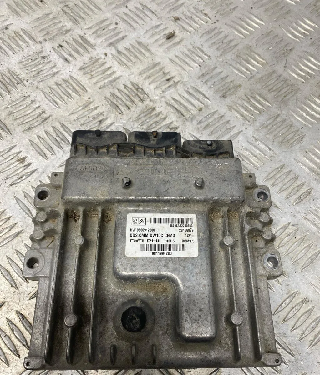 Calculateur moteur PEUGEOT EXPERT 2 occasion