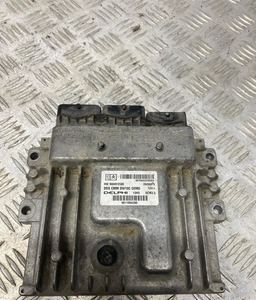 Calculateur moteur PEUGEOT EXPERT 2 occasion — photo 2