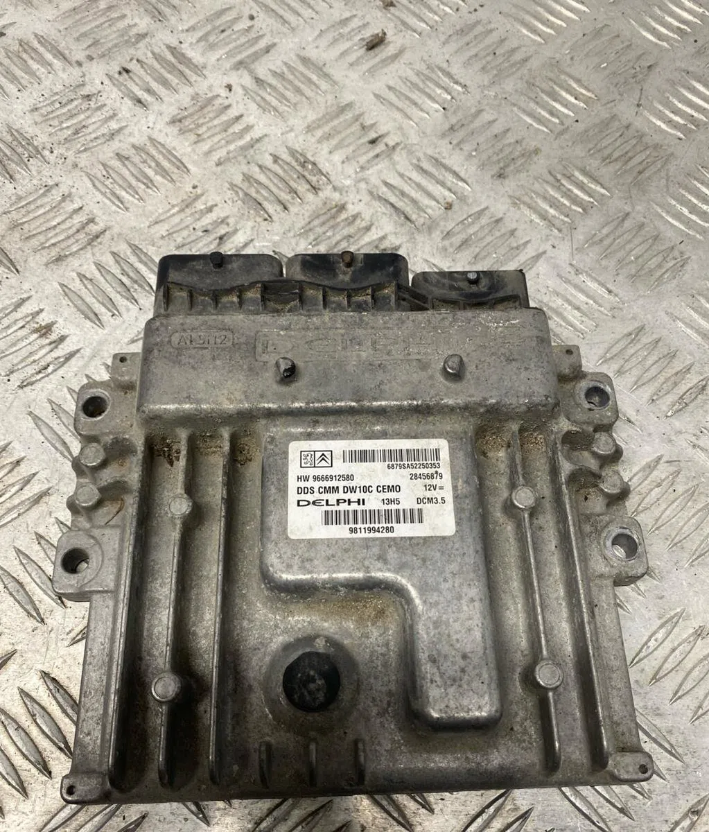Calculateur moteur PEUGEOT EXPERT 2 occasion — photo 4