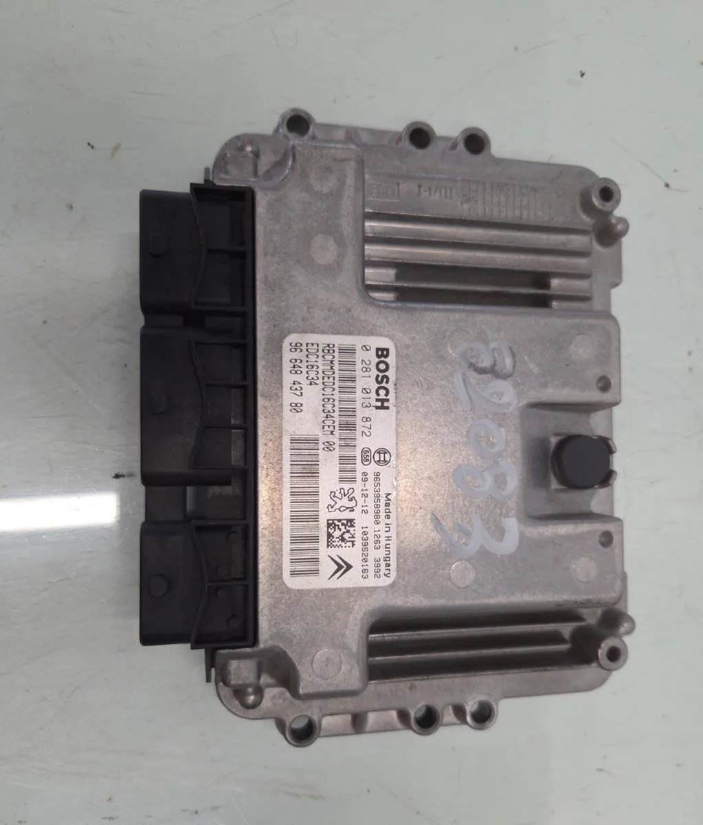 Calculateur moteur PEUGEOT PARTNER 2 PHASE 1 occasion