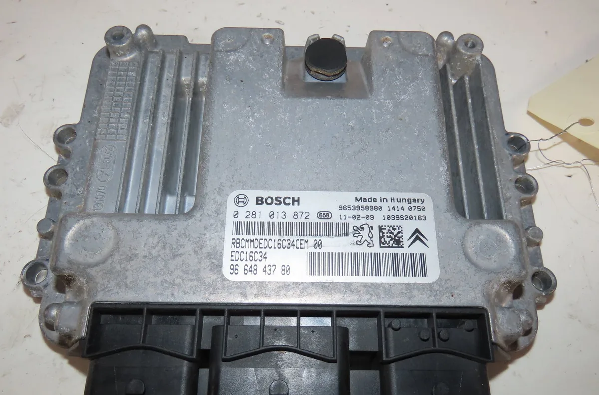 Calculateur moteur Peugeot PARTNER Camionnette-Monospace 1.6 hdi (2008) 4 portes occasion