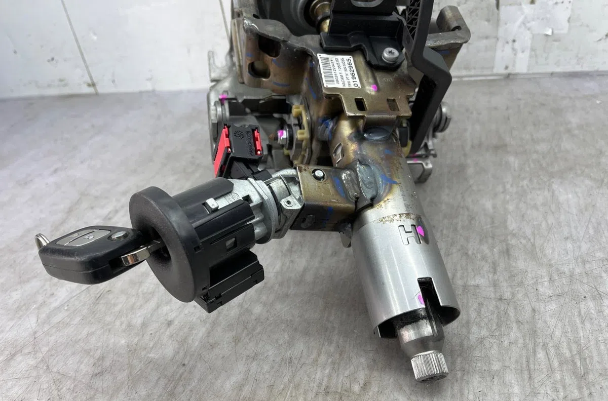 Calculateur moteur RENAULT CLIO 3 PHASE 2 occasion — photo 4