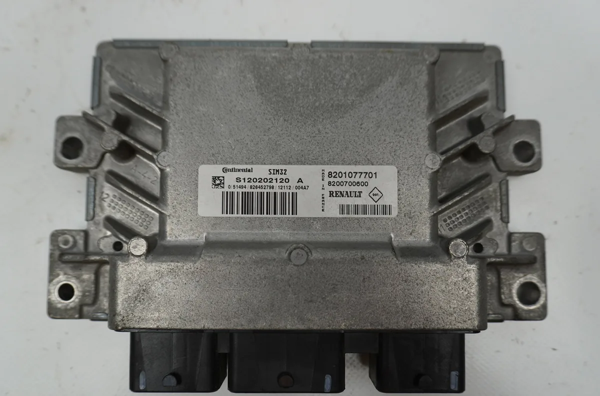 Calculateur moteur Renault CLIO III (BR0-1, CR0-1) 1.2 16v (2010-2014) occasion
