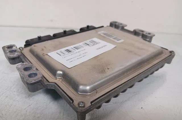Calculateur moteur Renault CLIO III (BR0-1, CR0-1) 1.5 dci (2010-2014) 5 portes occasion — photo 2