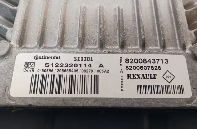Calculateur moteur Renault CLIO III (BR0-1, CR0-1) 1.5 dci (br0h, cr0h, cr1s, br1s) (2005-2014) 3 portes occasion
