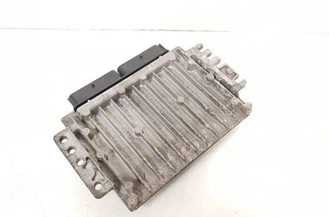 Calculateur moteur Renault ESPACE III (JE0_) 2.0 (2001-2002) occasion