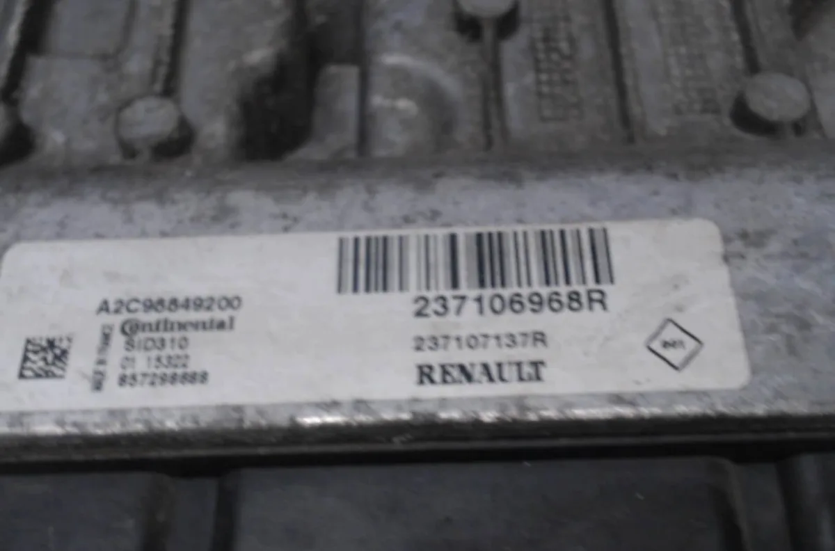 Calculateur moteur Renault GRAND SCÉNIC III (JZ0-1_) 1.5 dci (2009) 5 portes occasion