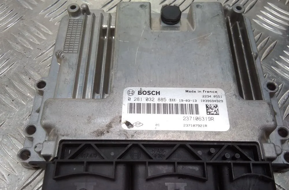 Calculateur moteur RENAULT KANGOO 2 2019 occasion