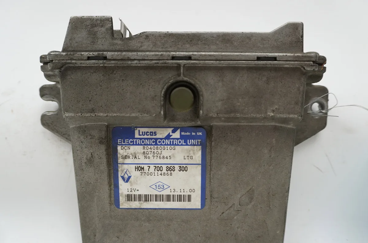 Calculateur moteur Renault KANGOO Express (FC0-1_) D 55 1.9 (fc0d) (1997) occasion