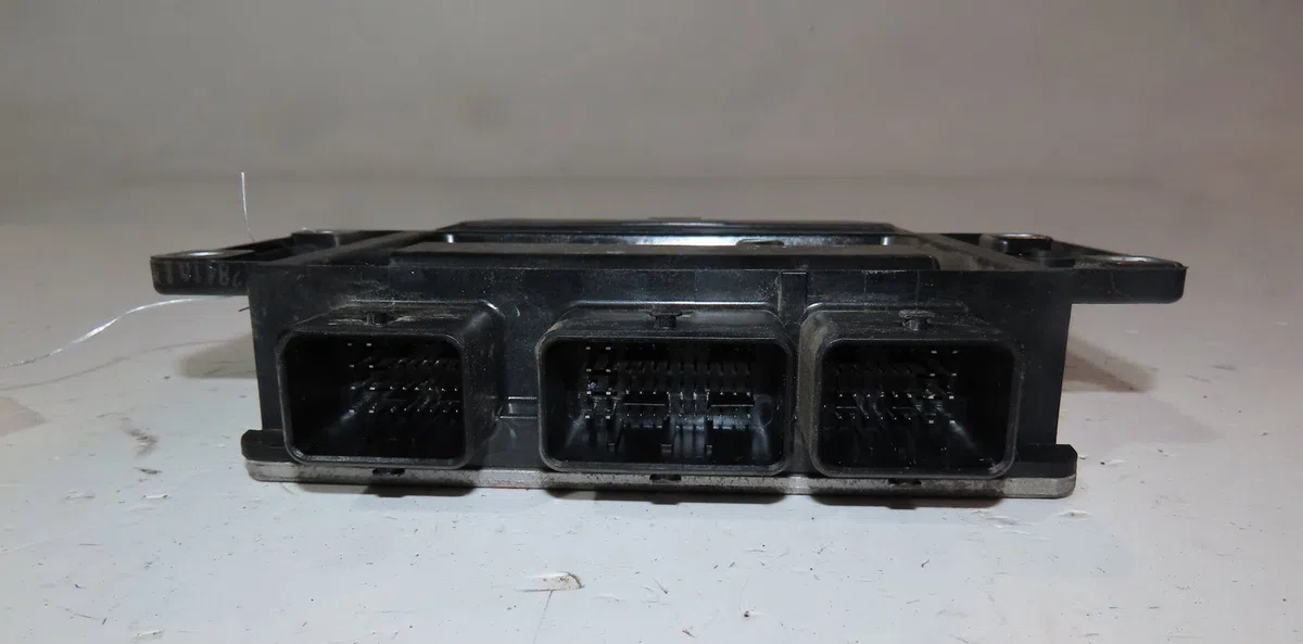 Calculateur moteur Renault KANGOO Express (FW0-1_) 1.5 dci 85 (fw0k, fw0l, fw0b) (2008) occasion