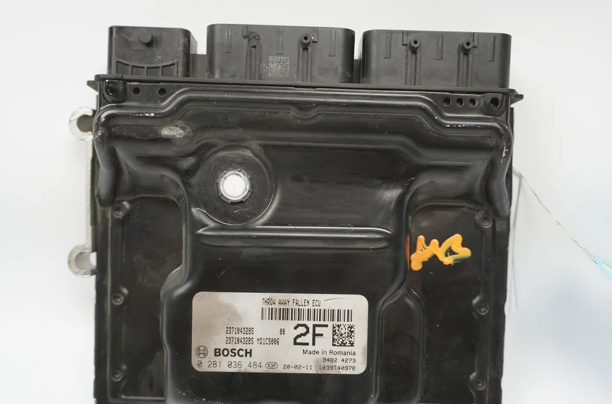 Calculateur moteur Renault KANGOO III Camionnette-Monospace 1.5 blue dci 95 (fjab) (2021) occasion