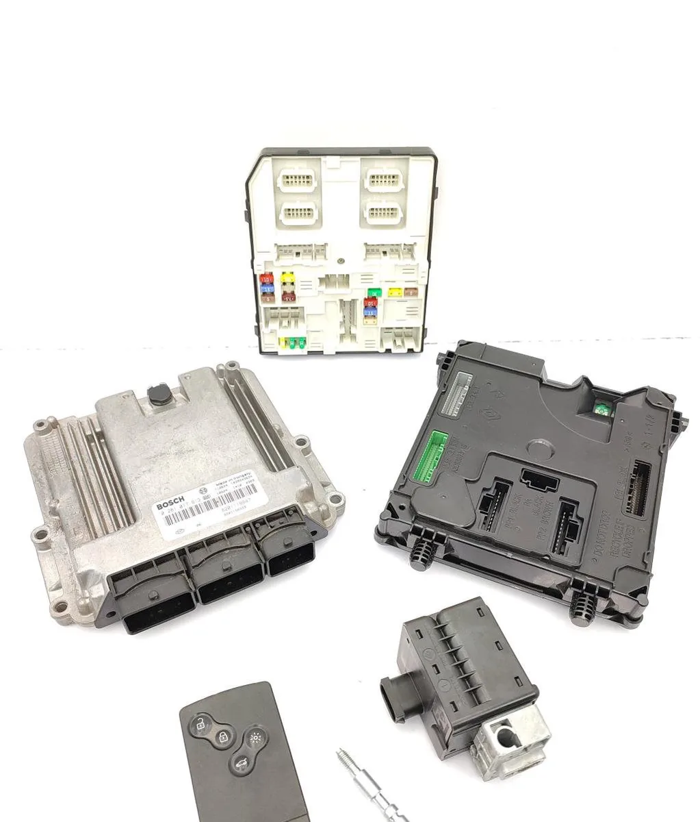 Calculateur moteur RENAULT LAGUNA 3 PHASE 2 BREAK occasion