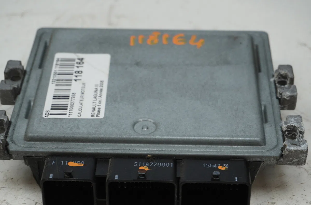 Calculateur moteur Renault LAGUNA III (BT0-1) 1.5 dci (bt00, bt0a, bt0t, bt1j) (2007-2015) 5 portes occasion — photo 2