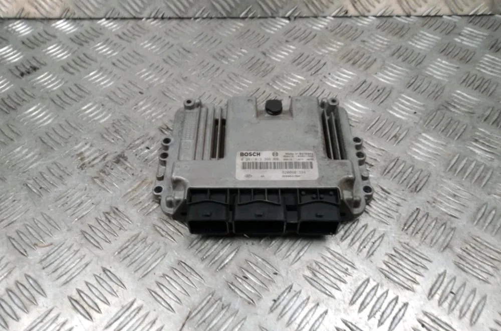 Calculateur moteur Renault MEGANE II (BM0-1_, CM0-1_) 1.9 dci (2005-2009) occasion — photo 2