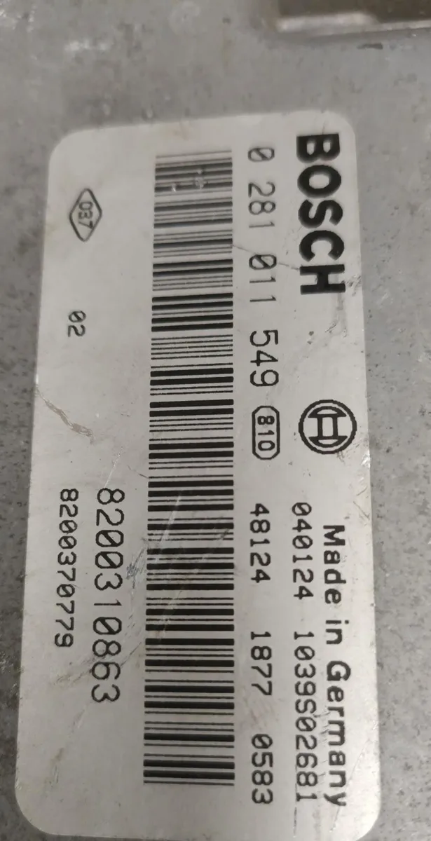 Calculateur moteur Renault MEGANE II (BM0-1_, CM0-1_) 1.9 dci (bm0g, cm0g) (2002-2008) 5 portes occasion